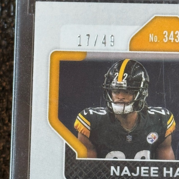 2021 Najee Harris /49 Autograph Panini Purple Checkerboard Prizm - Picture 3 of 3